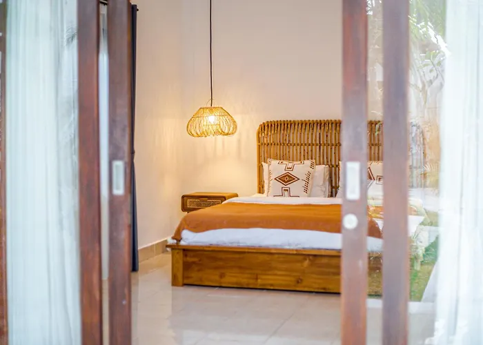 Deba 2 By Bali Solutions * Seminyak (Bali)