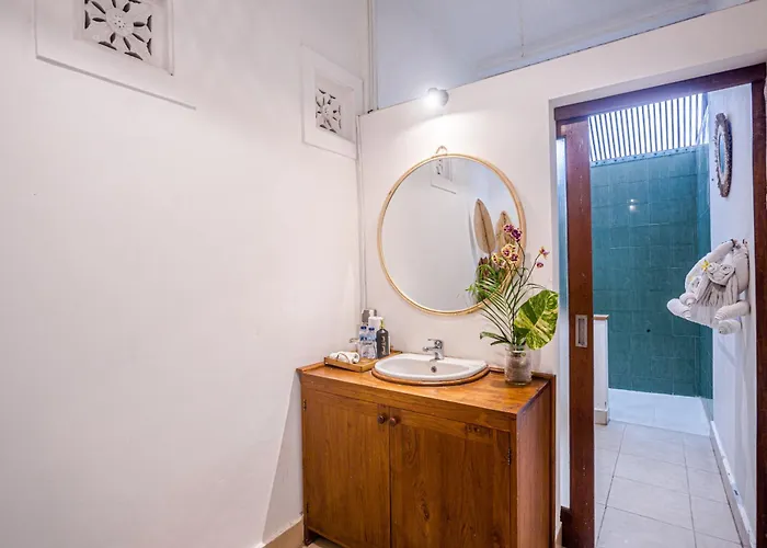 Deba 2 By Bali Solutions * Seminyak (Bali)